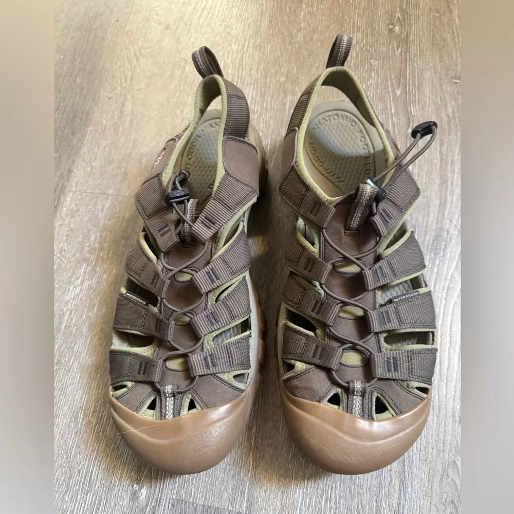 Keen Newport H2